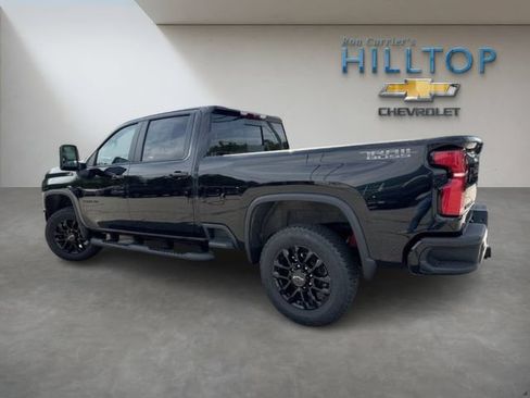 Used 2025 Chevrolet Silverado 2500 LT w/ Trail Boss Package AWD/4WD image 9