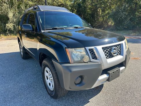 Used 2014 Nissan Xterra X image 7