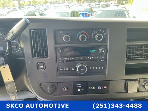 Used 2020 Chevrolet Express 2500 w/ Communications Package image 16