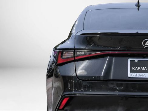 Used 2022 Lexus IS 500 image 53