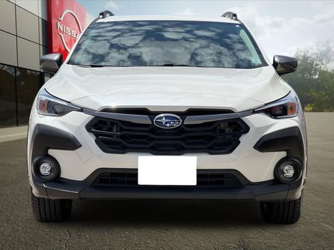 Used 2024 Subaru Crosstrek 2.0i Premium w/ Popular Package #3 AWD/4WD image 11