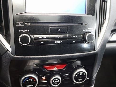 Used 2023 Subaru Forester Premium image 20