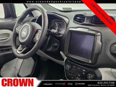 Certified 2022 Jeep Renegade Latitude AWD/4WD image 12