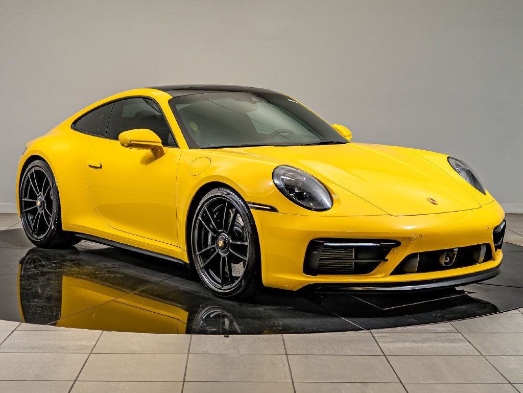 Certified 2024 Porsche 911 Carrera 4 GTS AWD/4WD image 10