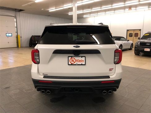 Used 2024 Ford Explorer ST w/ Equipment Group 401A image 7
