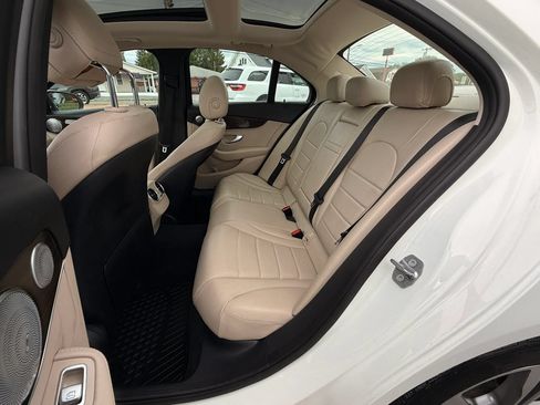 Used 2017 Mercedes-Benz C 300 4MATIC Sedan image 12