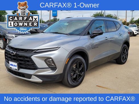 Used 2023 Chevrolet Blazer LT w/ Convenience Package FWD image 2
