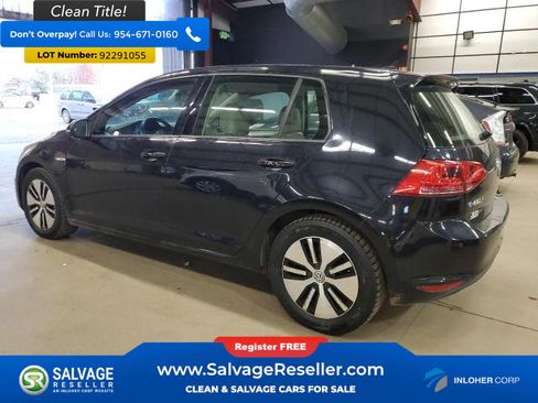 Used 2016 Volkswagen e-Golf SEL Premium image 3