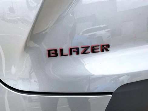 Used 2024 Chevrolet Blazer LT w/ Redline Edition FWD image 10