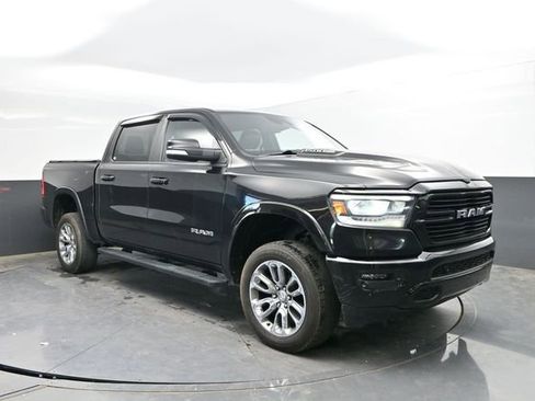 Used 2022 RAM 1500 Laramie AWD/4WD image 6