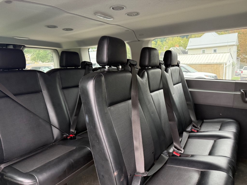 Used 2020 Ford Transit 150 XL RWD image 4