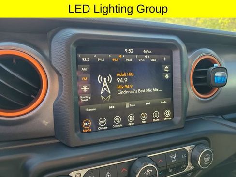 Used 2023 Jeep Gladiator Mojave w/ LED Lighting Group AWD/4WD image 14