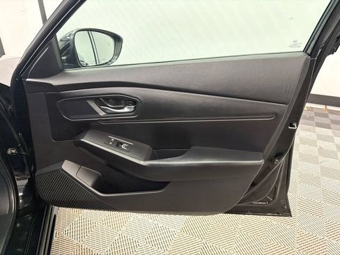 Used 2023 Honda Accord EX-L image 16
