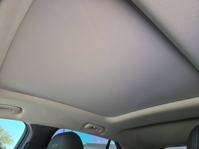 Used 2025 Buick Encore GX Sport Touring w/ Experience Buick Package FWD image 23