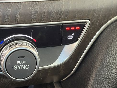 Used 2021 Honda Accord EX-L image 23