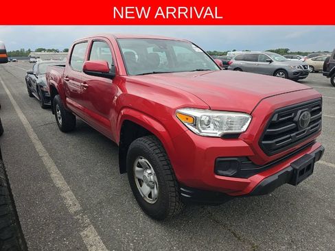 Used 2018 Toyota Tacoma SR AWD/4WD image 1
