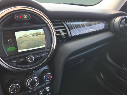 Used 2020 MINI Cooper S image 33