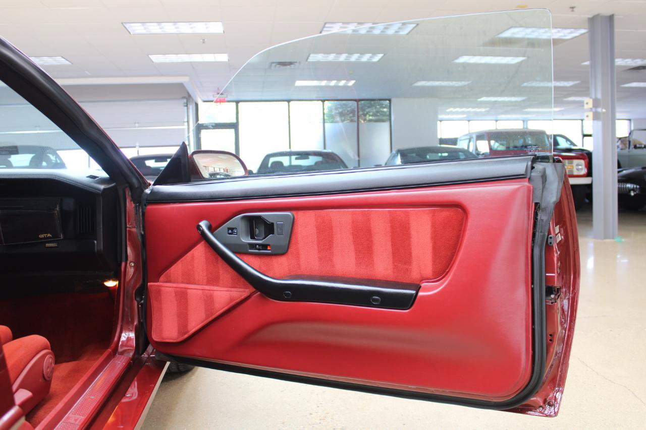Used 1987 Pontiac Firebird Trans Am RWD image 39