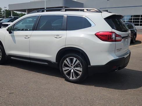 Used 2020 Subaru Ascent Limited w/ Technology Package AWD/4WD image 3
