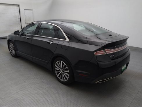 Used 2018 Lincoln MKZ Select w/ Technology Package FWD image 5