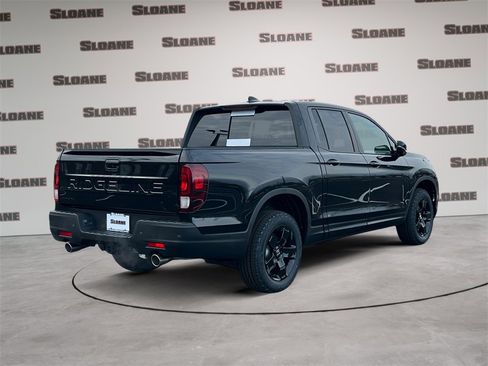 New 2026 Honda Ridgeline Black Edition image 5