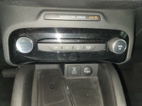 Used 2023 Ford Escape Platinum AWD/4WD image 21