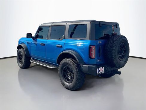 Used 2022 Ford Bronco Wildtrak image 5