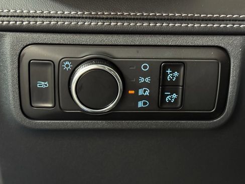 Used 2025 Ford Mustang GT Premium image 20