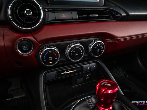 Used 2020 MAZDA MX-5 Miata Grand Touring image 22