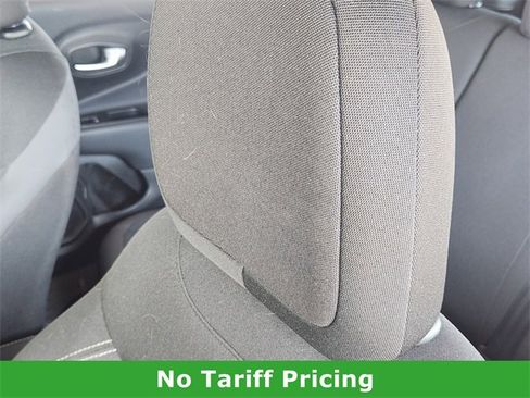 Used 2022 Jeep Renegade Latitude image 13