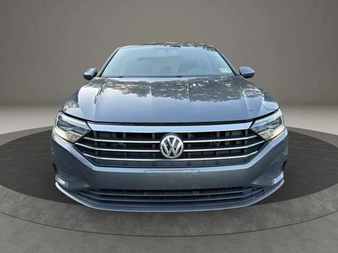 Used 2019 Volkswagen Jetta S w/ Driver Assistance Package FWD image 2