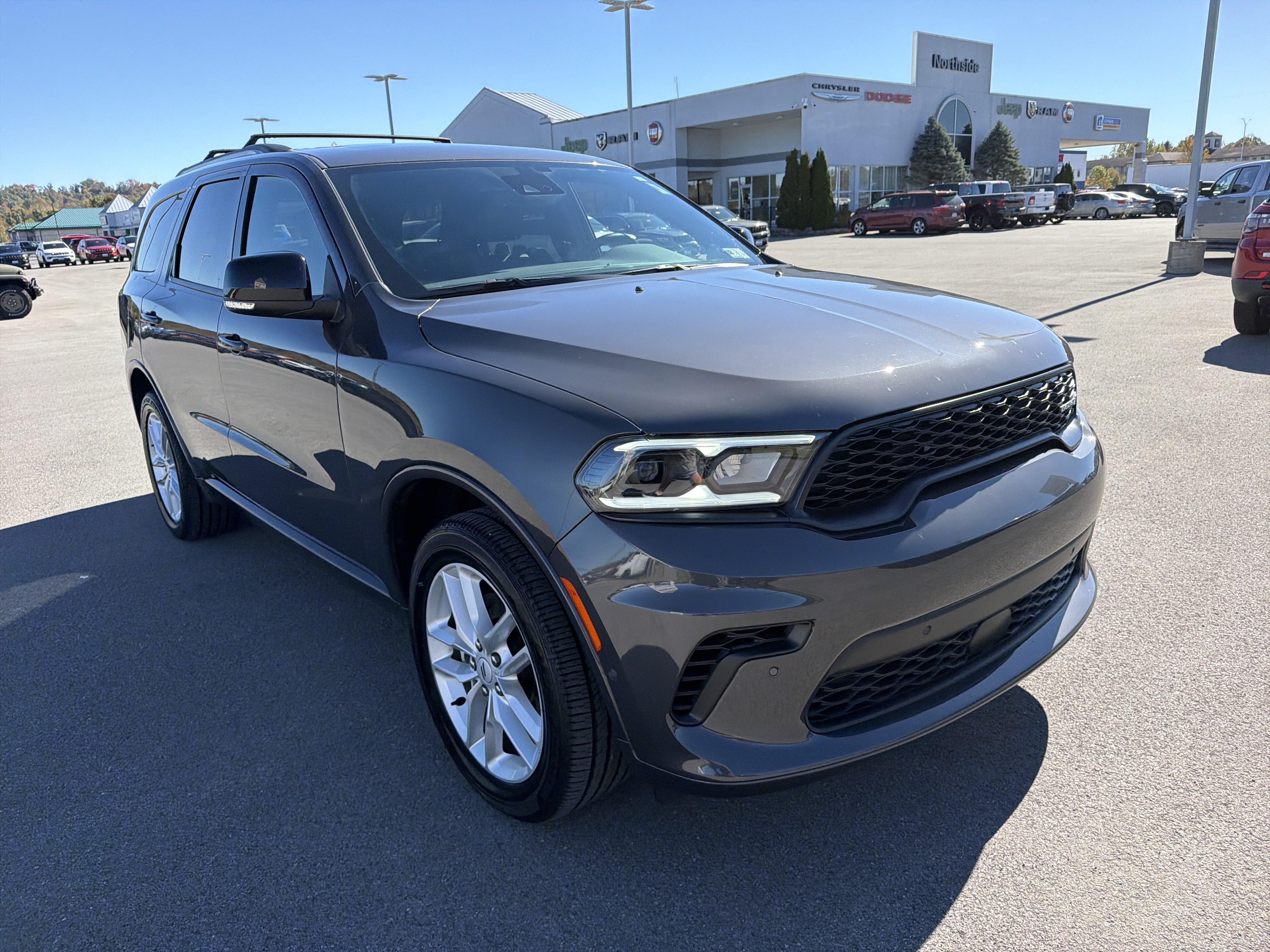 Used 2026 Dodge Durango GT AWD/4WD image 3