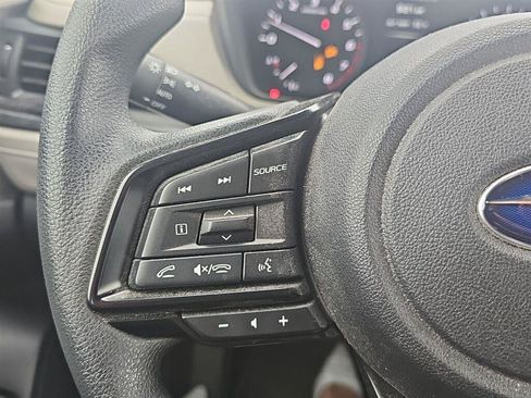 Used 2025 Subaru Forester AWD/4WD image 19