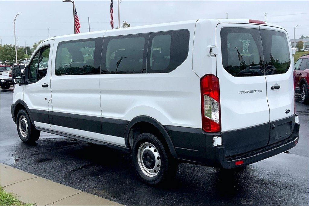 Used 2023 Ford Transit 350 XL RWD image 2