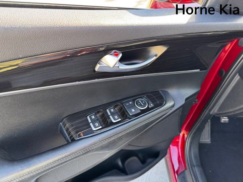 Used 2020 Kia Sorento AWD V6 image 11