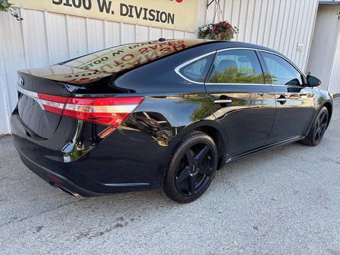 Used 2015 Toyota Avalon XLE image 3