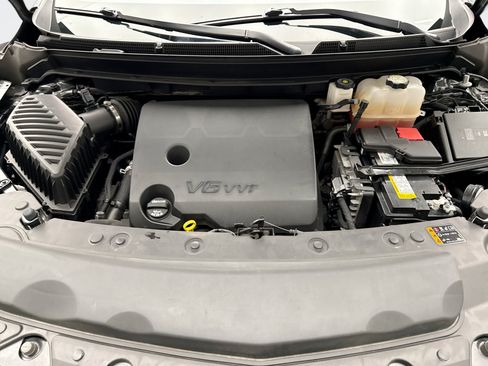 Used 2023 Buick Enclave Essence w/ Experience Buick Package AWD/4WD image 29