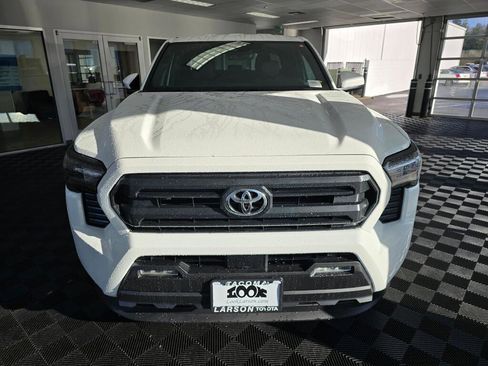 New 2025 Toyota Tacoma SR5 image 8