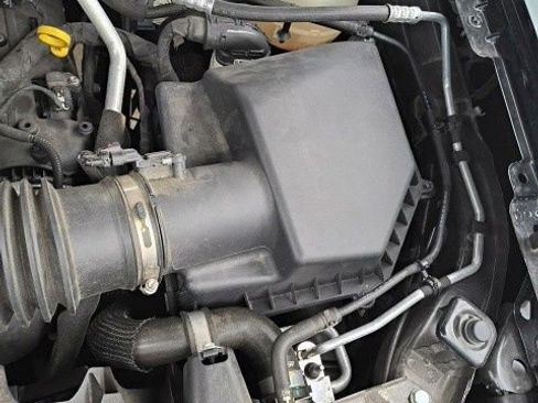 Used 2023 Chevrolet Colorado Trail Boss w/ Technology Package image 27