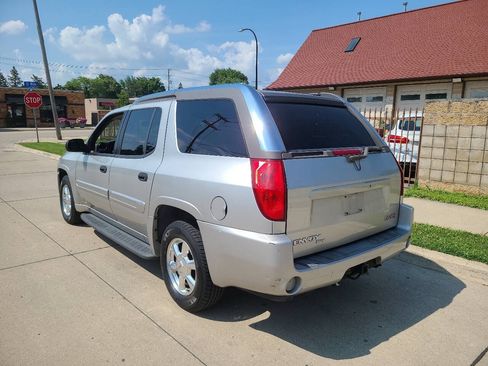 Used 2004 GMC Envoy XUV SLE w/ 1SB Preferred Equipment Group AWD/4WD image 10