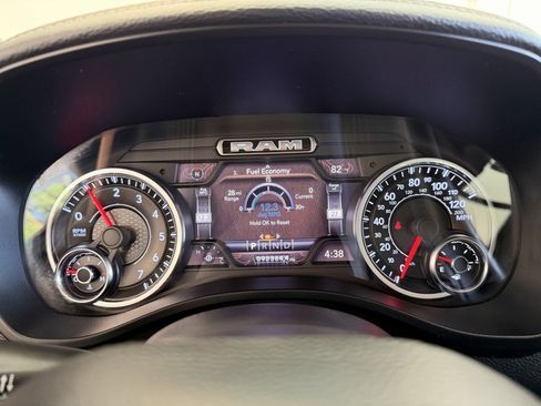 Used 2020 RAM 1500 Laramie image 10