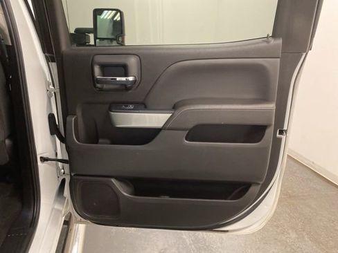 Used 2017 Chevrolet Silverado 2500 LT w/ LT Fleet Convenience Package image 24