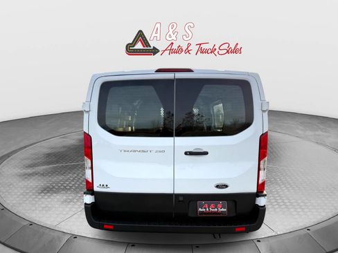 Used 2024 Ford Transit 250 Low Roof w/ Exterior Upgrade Package image 5