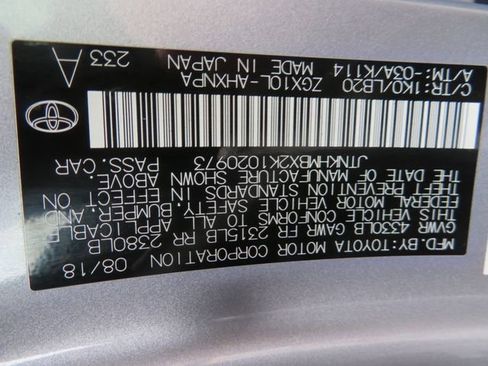 Used 2019 Toyota C-HR Limited FWD image 20