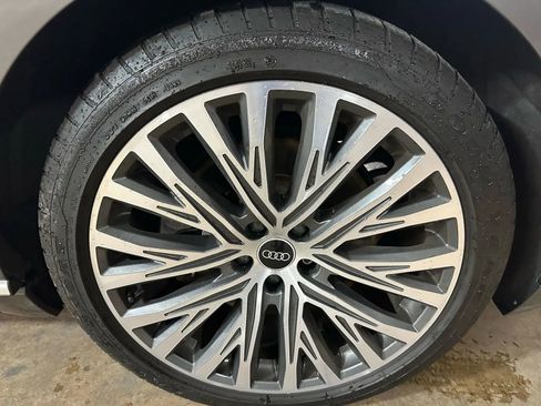 Used 2021 Audi A8 L 3.0T w/ Executive Plus Package AWD/4WD image 29