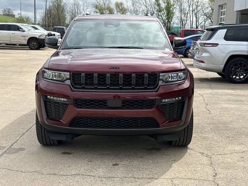 New 2026 Jeep Grand Cherokee Limited w/ Limited Altitude Package AWD/4WD image 10