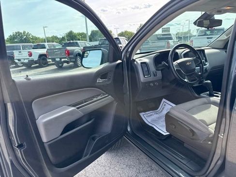 Used 2016 Chevrolet Colorado LT w/ LT Convenience Package AWD/4WD image 22