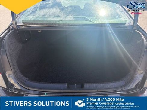 Used 2024 Volkswagen Jetta S image 7