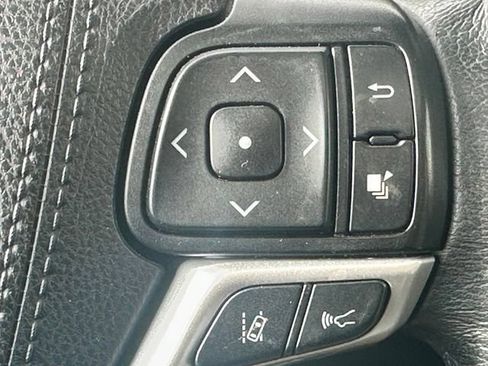 Used 2020 Toyota Sienna XLE FWD image 13