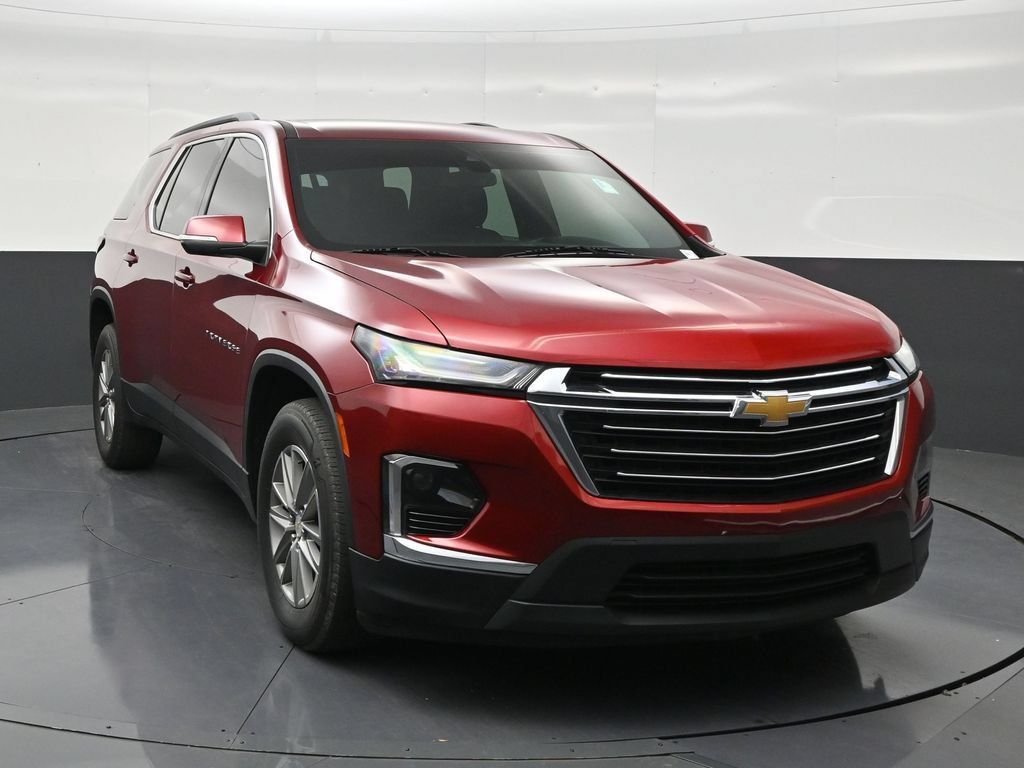 Used 2023 Chevrolet Traverse LT FWD image 7